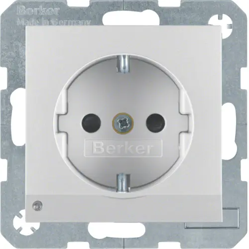Розетка Hager 41091404 16.0A