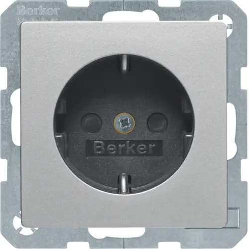 Розетка Hager 47236084 16.0A
