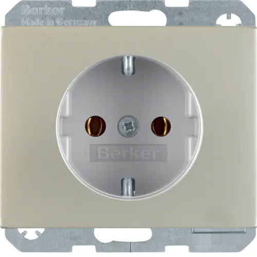 Розетка Hager 47357004 16.0A