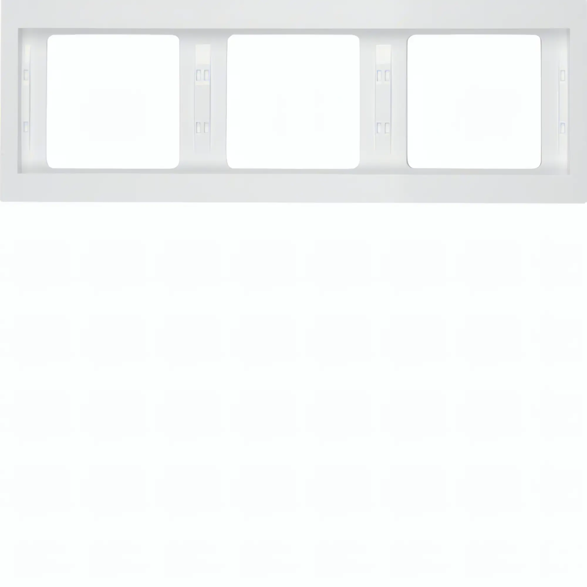 Рамка розетки Hager 13737009 3М Berker K.1