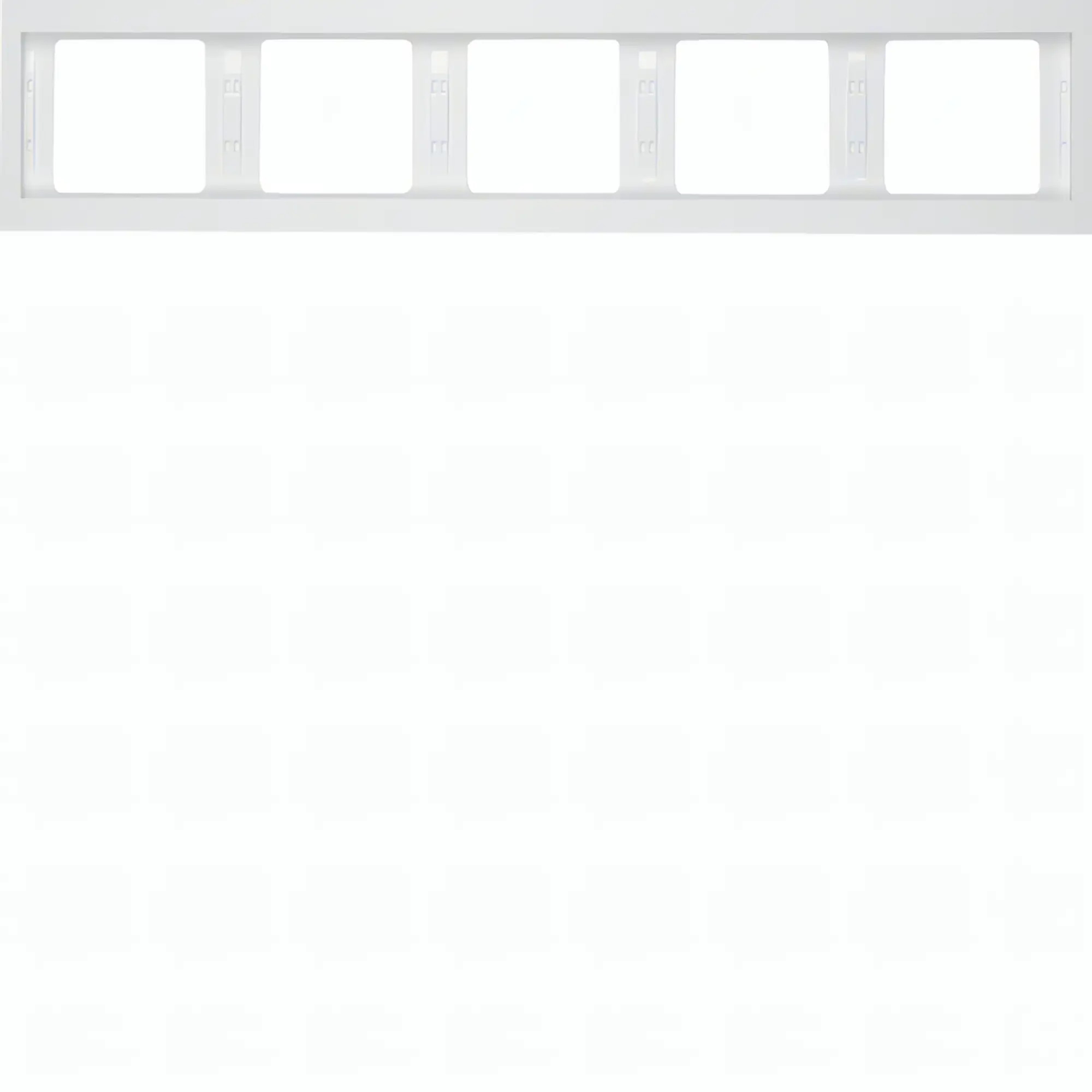 Рамка розетки Hager 13937009 5М Berker K.1