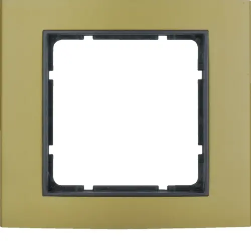 Рамка розетки Hager 10113016 1М Berker B.3